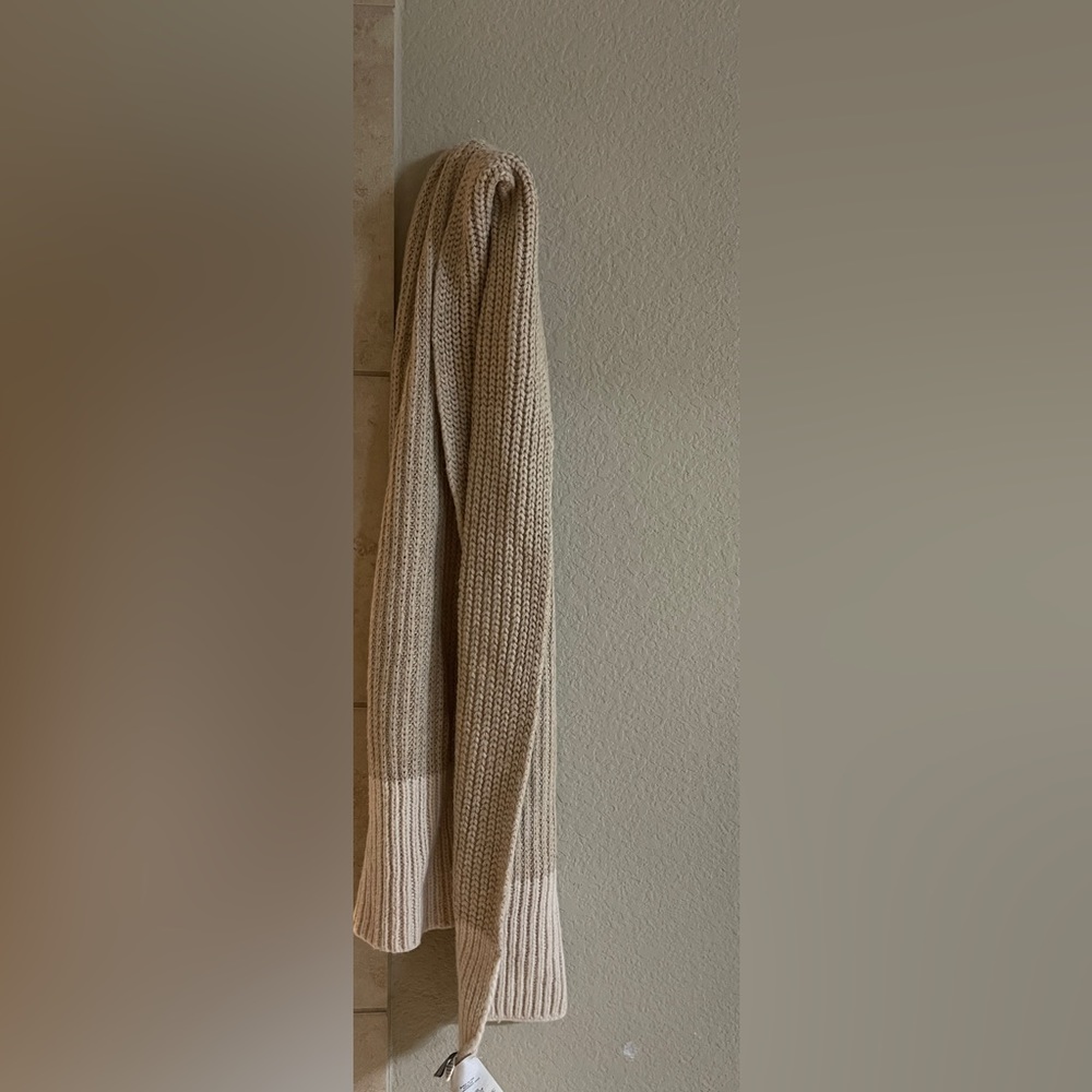 Gap knit scarf